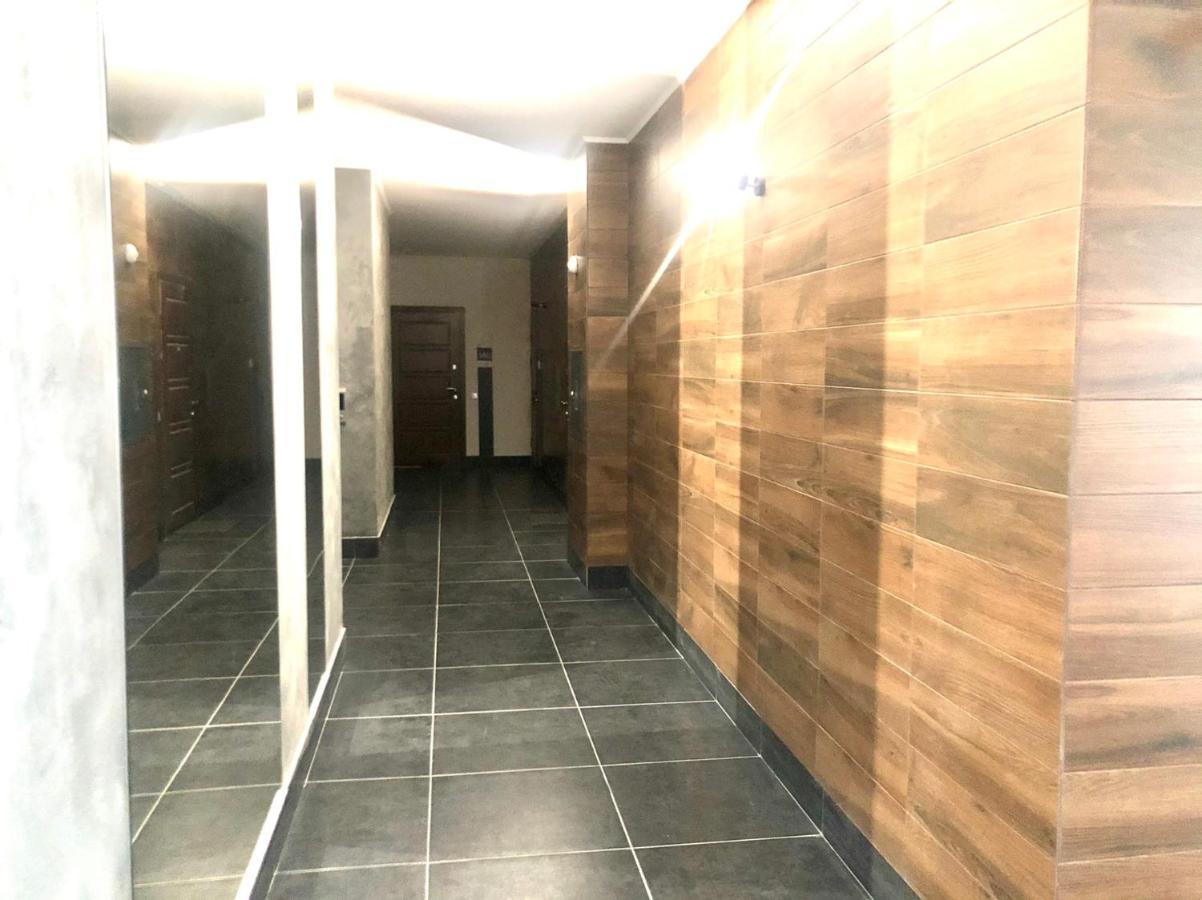Osapart Beautiful Apartment In A Complex Semycvit 利沃夫 外观 照片