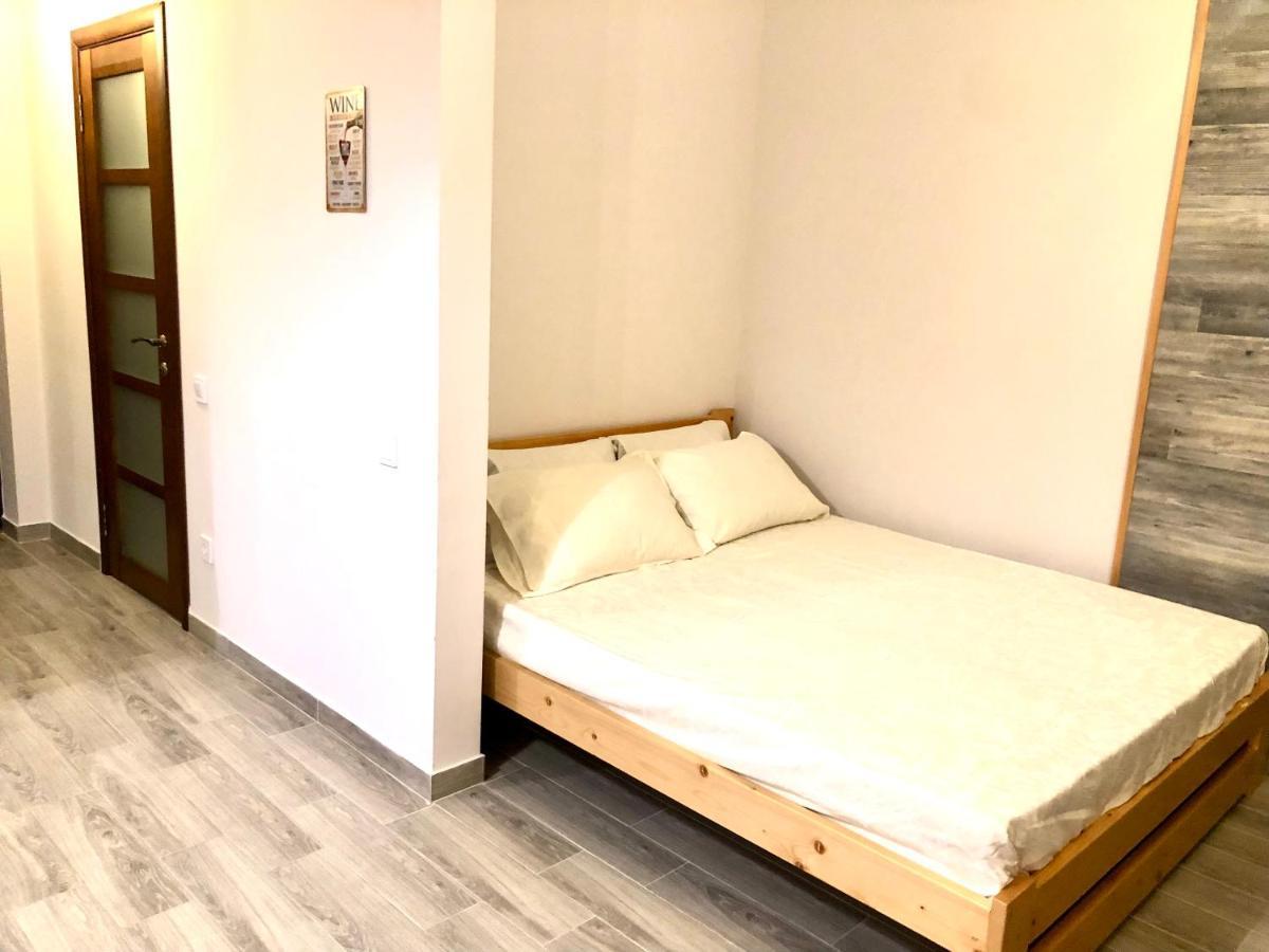 Osapart Beautiful Apartment In A Complex Semycvit 利沃夫 外观 照片