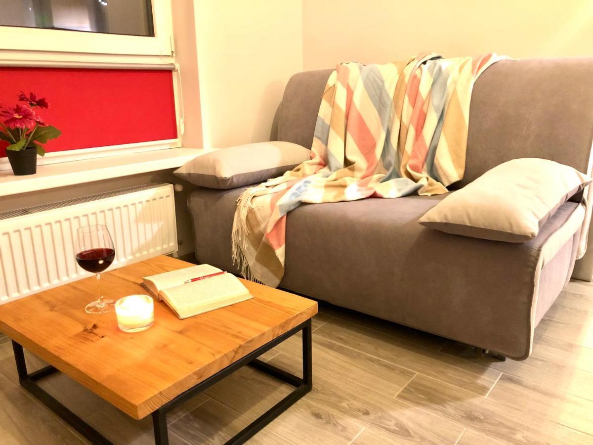 Osapart Beautiful Apartment In A Complex Semycvit 利沃夫 外观 照片