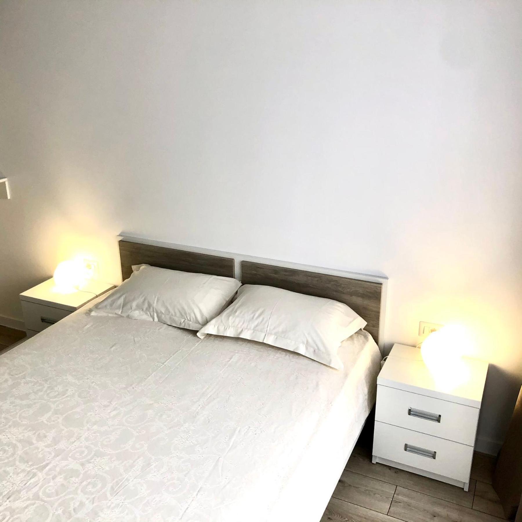 Osapart Beautiful Apartment In A Complex Semycvit 利沃夫 外观 照片